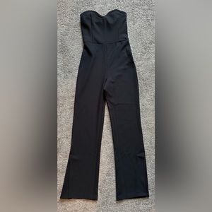 Abercrombie & Fitch Women’s Black Crepe Sweetheart Strapless Jumpsuit